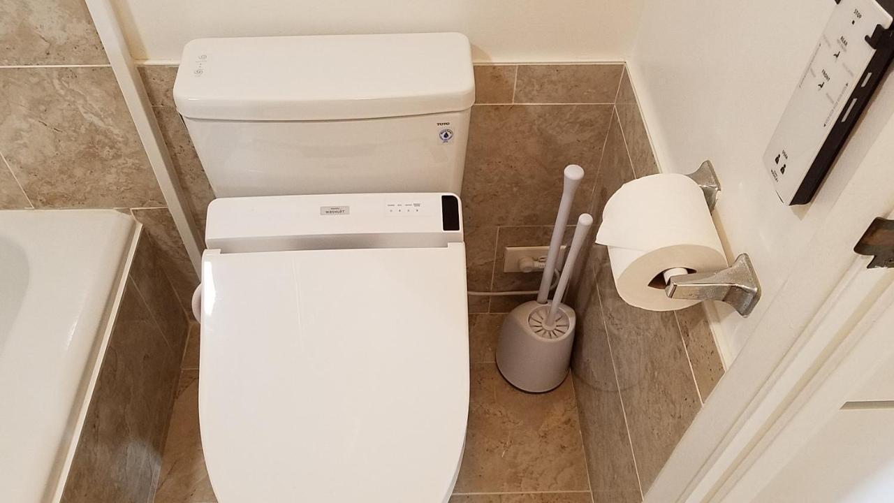 هونولولو Waikiki Kuhio 1-Bedrm Apt, Ocean View, Free Parking & Wifi المظهر الخارجي الصورة